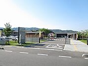 ゆーぱーく光まで300ｍ