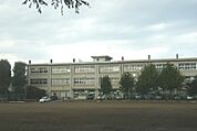 【中学校】白銀中学校まで350ｍ