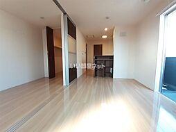 ヒルズ学園南 303 3階1LDKのリビング/ダイニング