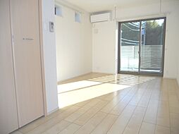 デルフィーノ 301 3階1Kのリビング/ダイニング