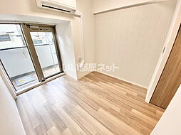 プレサンス神戸元町ベルシオン 1403 14階1Kのリビング/ダイニング