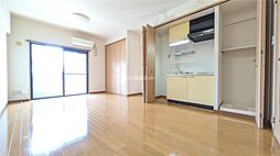 ファミール天神 203 2階ワンルームのリビング/ダイニング