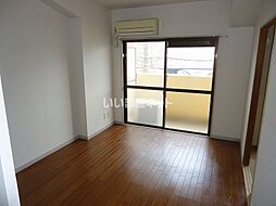 シャトー若葉 303 3階2DKのリビング/ダイニング