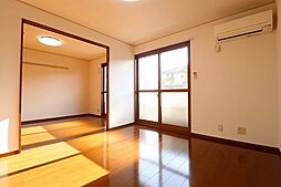 メイプルヒル C101 1階2LDKのリビング/ダイニング