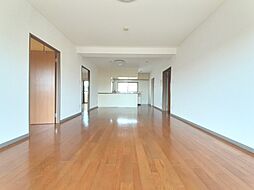 エスポワール21 203 2階3LDKのリビング/ダイニング