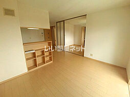 ヴィラ弐番館 201 1階3LDKのリビング/ダイニング