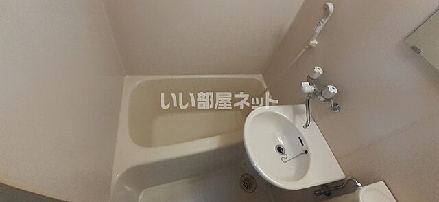 浴室