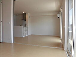 プランドール　A棟 206 2階2LDKのリビング/ダイニング