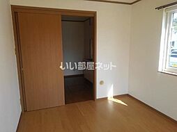 メゾンコニファーII 103 1階2DKのリビング/ダイニング