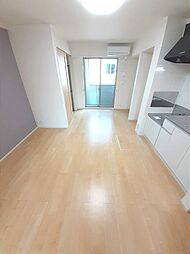 ミドル・クレメント 102 1階1LDKのリビング/ダイニング