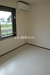 セレッソ・ヴィンデ 102 1階1Kのリビング/ダイニング