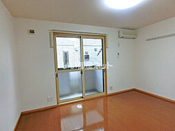 メゾンモナリエ 106 1階ワンルームのリビング/ダイニング