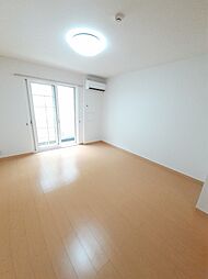 プリムローズ白石 102 1階ワンルームのリビング/ダイニング