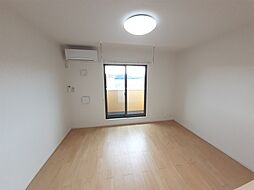 ウィステリア一佳II 204 2階1LDKのリビング/ダイニング