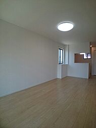 コリウスＢ 201 2階1LDKのリビング/ダイニング