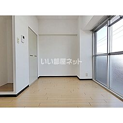 アネックス春日野 305 3階ワンルームのリビング/ダイニング