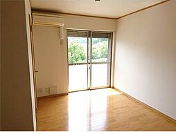 イーストビレッジ 105 1階2DKのリビング/ダイニング