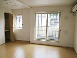 メゾン・ド・フルーヴ 201 2階2LDKのリビング/ダイニング