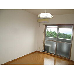 Green Hills 504 5階ワンルームのリビング/ダイニング