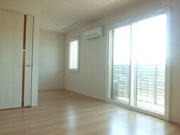 セントミッシェル 203 2階1LDKのリビング/ダイニング