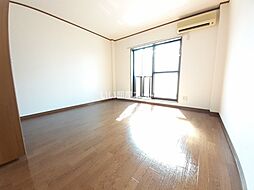 ハイツ鳥の実 106 1階1Kのリビング/ダイニング