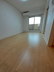 レリアン　II 202 2階2LDKのリビング/ダイニング