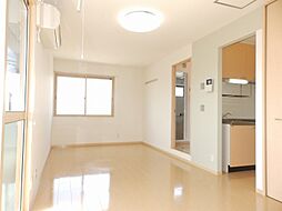 サンライトＳ 203 2階ワンルームのリビング/ダイニング