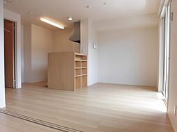 アーブルヒルズ 205 2階2LDKのリビング/ダイニング