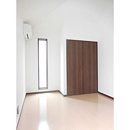 東武伊勢崎線 谷塚駅 徒歩7分の賃貸アパート 2階1Kのリビング/ダイニング