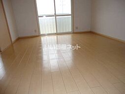 ルピナ瑠夏 205 2階2LDKのリビング/ダイニング