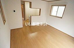 パストラル B 1階2LDKのリビング/ダイニング