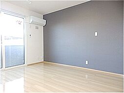 ピースコート  プラグレス 107 1階2LDKのリビング/ダイニング