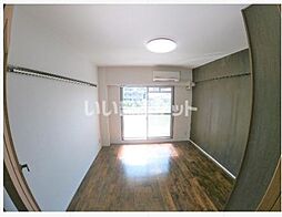 JR東海道・山陽本線 南草津駅 徒歩17分の賃貸マンション 3階1Kのリビング/ダイニング