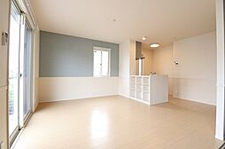 ヴァレンティーナ　Ｄ 103 1階2LDKのリビング/ダイニング