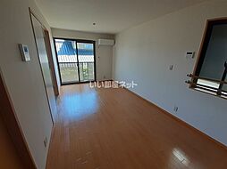 ヴィラージュ　I・II 1-202 2階2DKのリビング/ダイニング