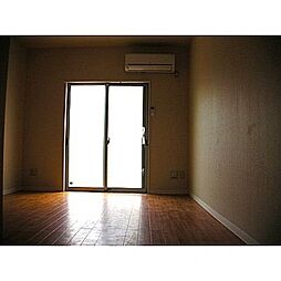 ニホコーポラス 103 1階ワンルームのリビング/ダイニング