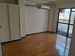 カプチーノ川島 302 3階1Kのリビング/ダイニング