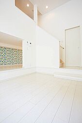 i・スペース小本(アイスペースコモト) 203 1階ワンルームのリビング/ダイニング