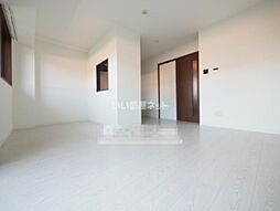 アコール鍋島 203 2階1LDKのリビング/ダイニング