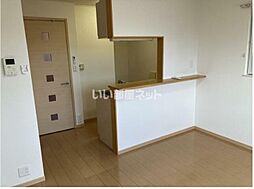 フォーリスト清水 101 1階ワンルームのリビング/ダイニング