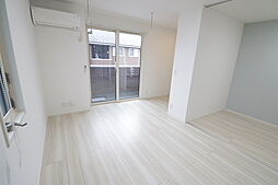 アールヴォリ町村 202 2階1LDKのリビング/ダイニング