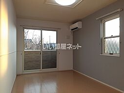 アヴニール・ヒルズII 101 1階1LDKのリビング/ダイニング