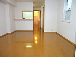 アークレジデンスＡ 101 1階ワンルームのリビング/ダイニング