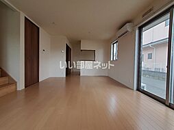 リクヴィル　A棟 A 1階3LDKのリビング/ダイニング