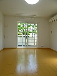 ボヌールメゾン 103 1階ワンルームのリビング/ダイニング