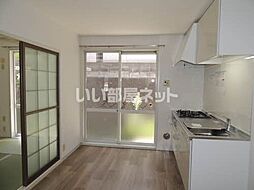 フレグランスＹＵＲＩ　Ａ棟 102 1階3DKのリビング/ダイニング