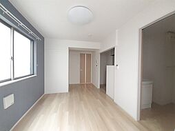 アウローラ長束西 102 1階1Kのリビング/ダイニング