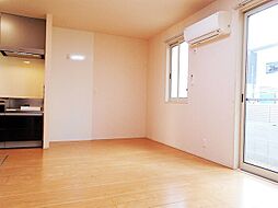 ロイヤル・メゾン　A棟 A101 1階3LDKのリビング/ダイニング