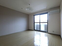 エクセルタムラＡ 102 1階1Kのリビング/ダイニング