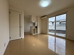 ラフィーネＢ 103 1階1LDKのリビング/ダイニング